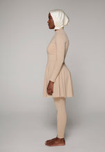 Load image into Gallery viewer, East - Latte