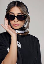 Load image into Gallery viewer, Accessories - Sunglasses - Black