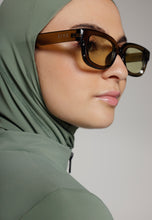 Load image into Gallery viewer, Accessories - Sunglasses - Transparant Olive Green
