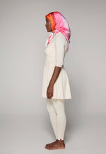 Load image into Gallery viewer, East - Beige