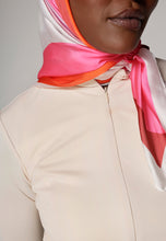 Load image into Gallery viewer, East - Beige