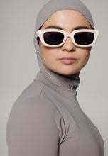 Load image into Gallery viewer, Accessories - Sunglasses - Beige
