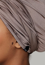 Load image into Gallery viewer, Headcover - Anti - Slip - Swim-turban - Glitter Soft Taupe
