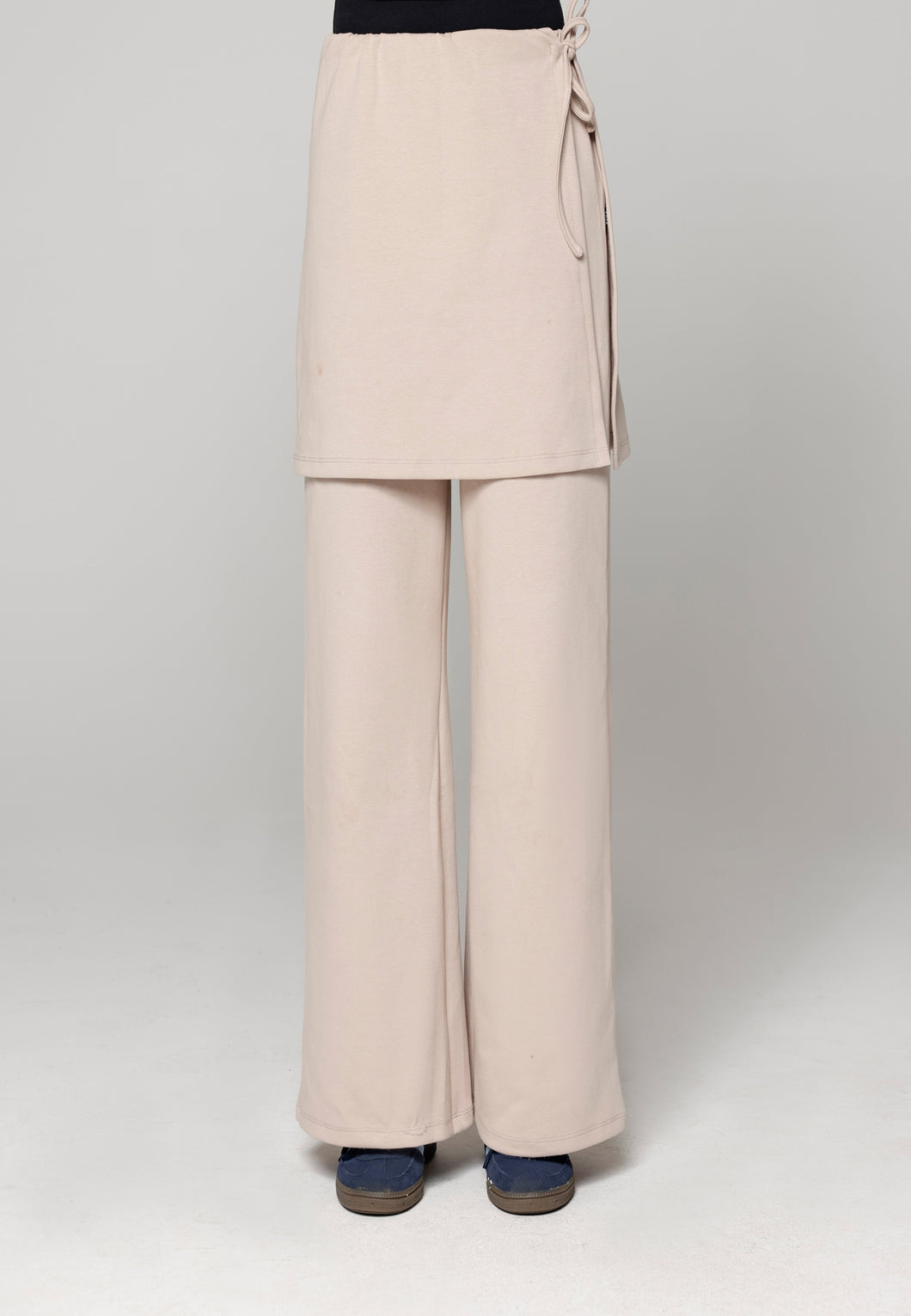Activewear - Attached Skirt - Wide trouser - Sand